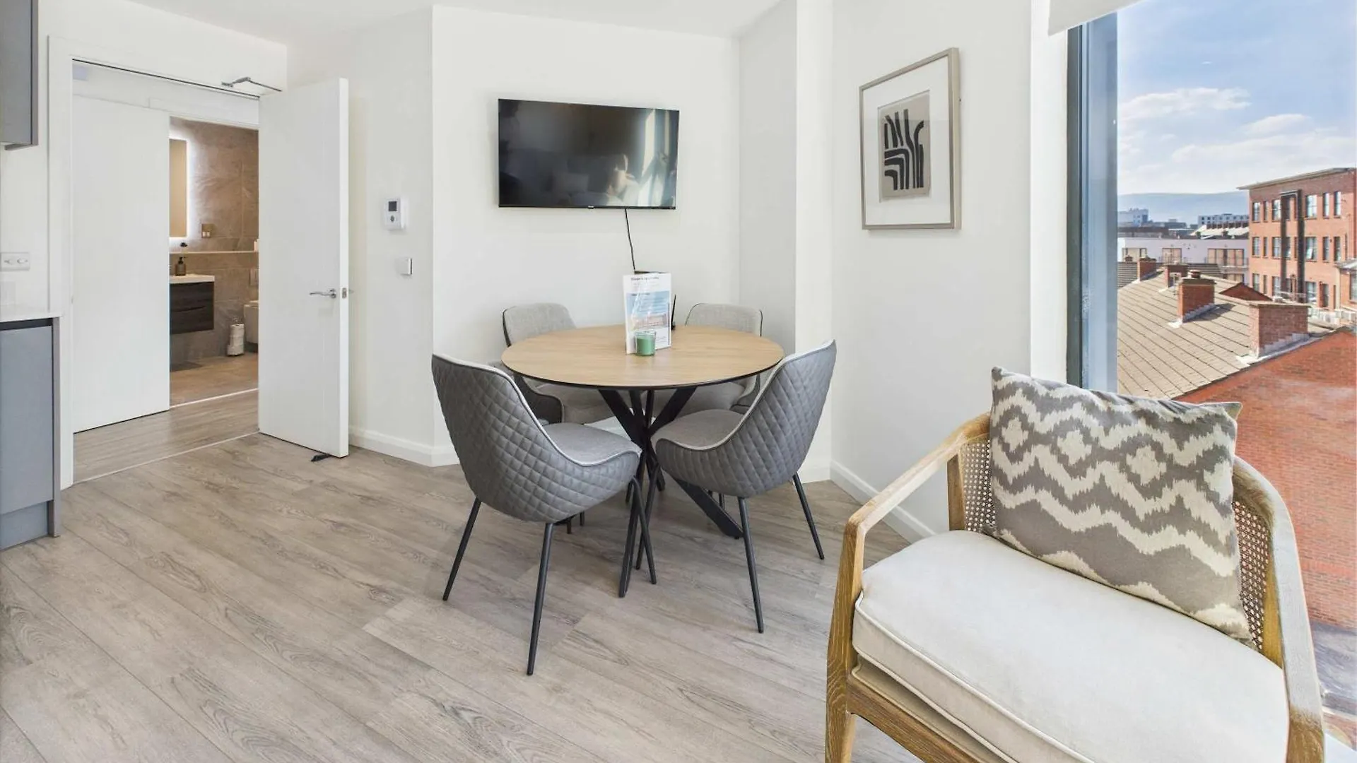 Contemporary 2 Bed City Centre 贝尔法斯特 英国